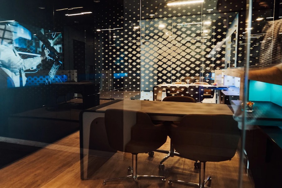 na zdjęciu widzisz Salon numer 1 w Polsce - Mercedes-Benz Sobiesław Zasada Automotive Bielsko-Biała ul. Karpacka 90