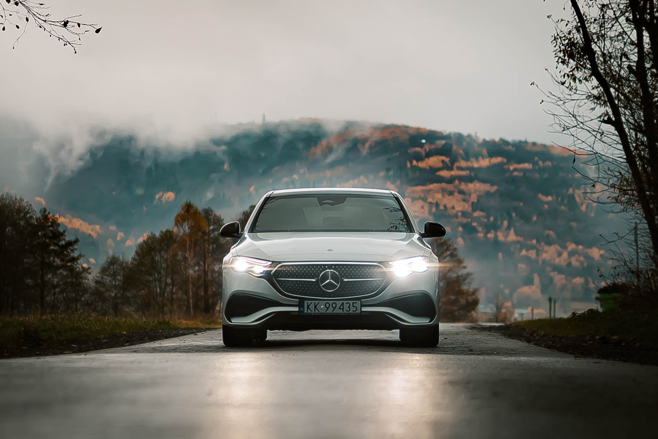 Mercedes-Benz Klasa E - Przód