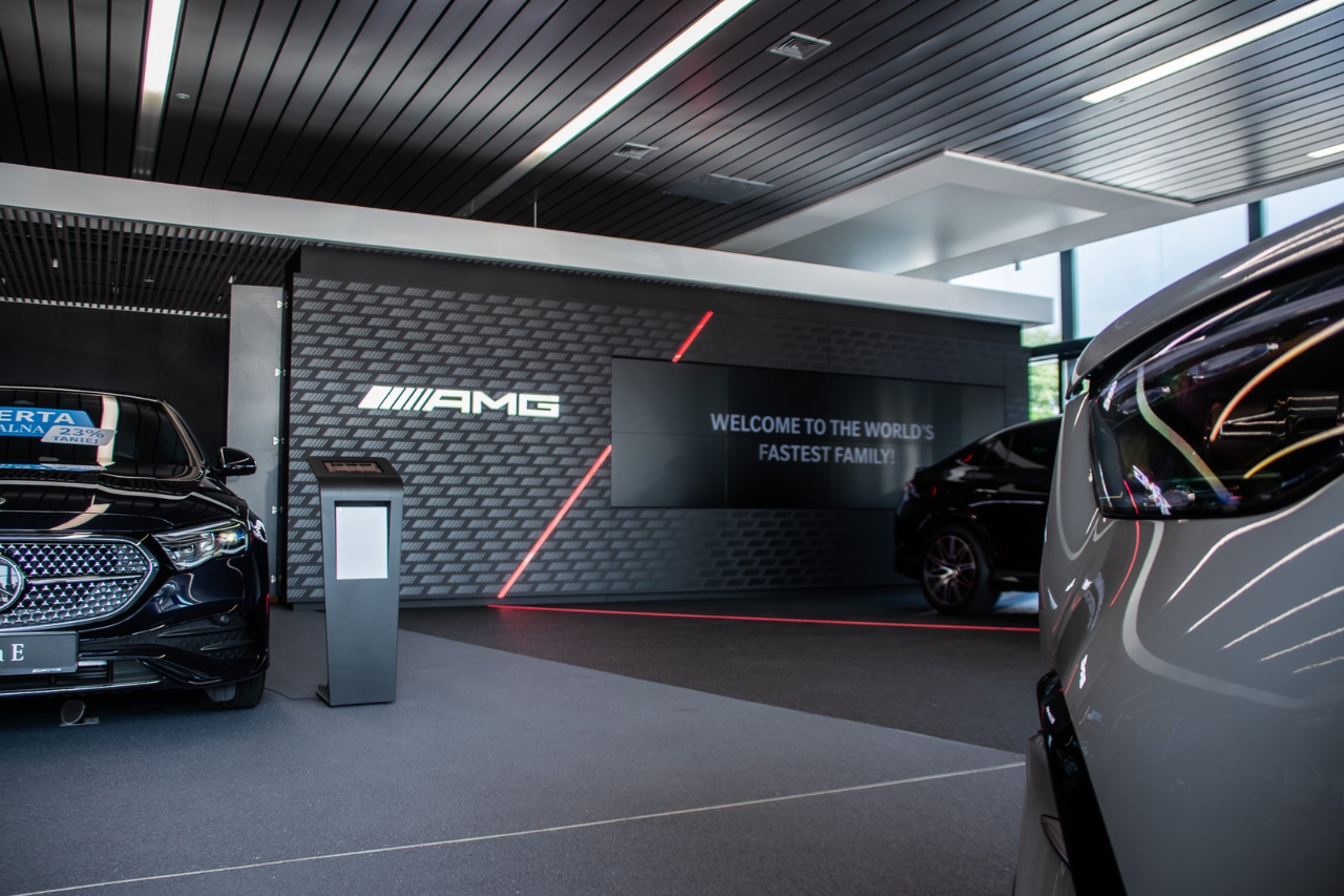Strefa AMG w nowym salonie Mercedesa w Krakowie