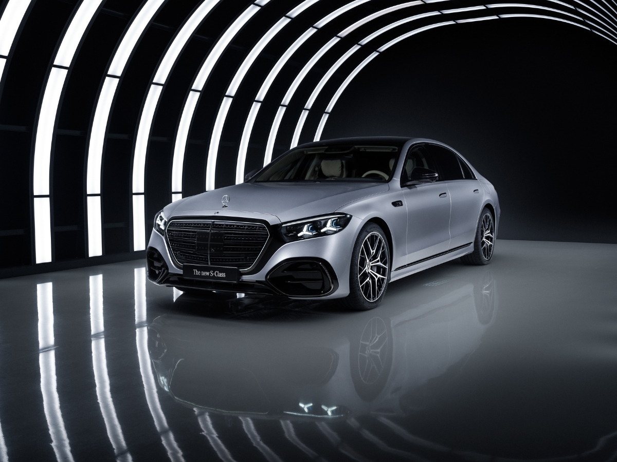 wygląda nowego samochodu Mercedes-Benz klasa S